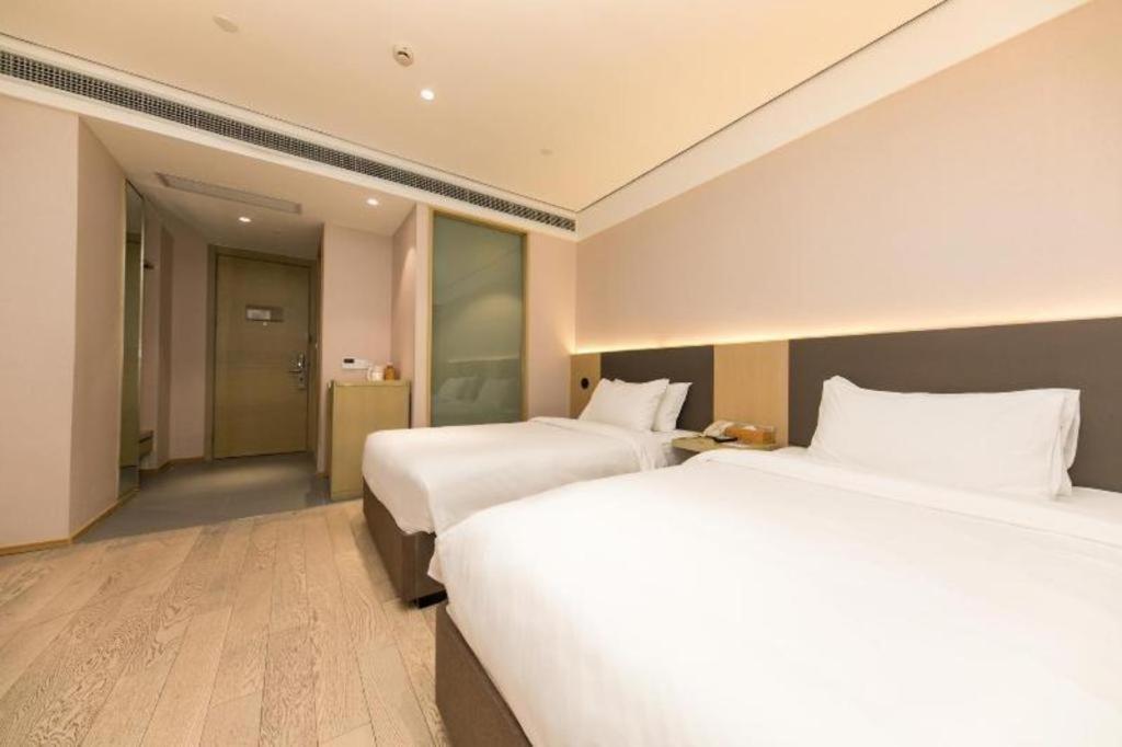 Ji Lujiazui Pudong Avenue 4* Shanghai